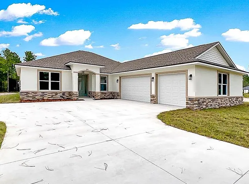 Newly built single-family home in Dunnellon, Florida financed with a new construction loan